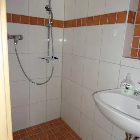 2 Einbettzimmer * 노이브란덴부르크